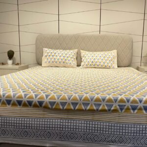 Triangles Prints Cotton Bedsheet
